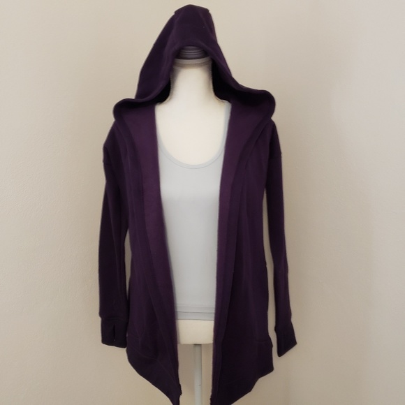 yoga jacket with thumb holes